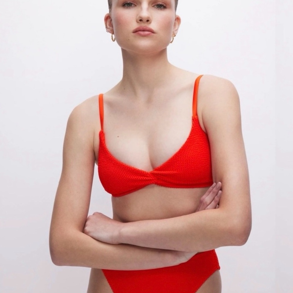 Good American Always Fits Twist Bikini Top, Bright Poppy, New With Tags